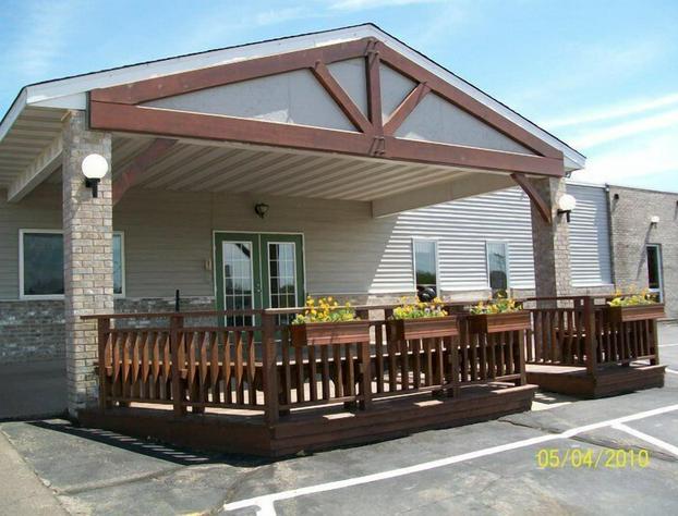 Woodlands Inn & Suites hotel detail image 2