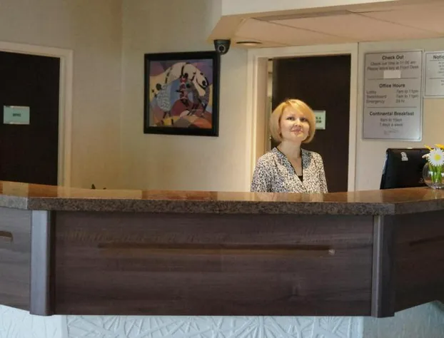 Bay Hill Inns & Suites, Neepawa hotel detail image 4