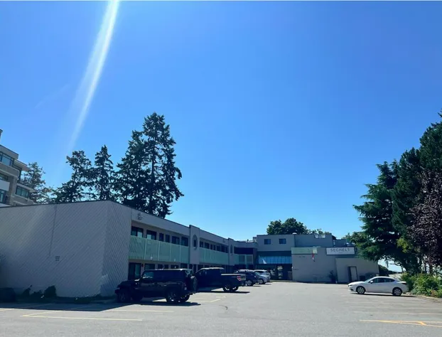 Sechelt Inn hotel detail image 1