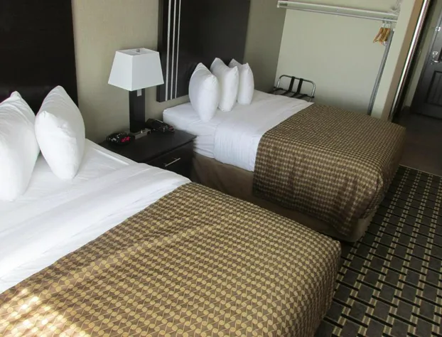 Sigma Inn & Suites Melville hotel detail image 3