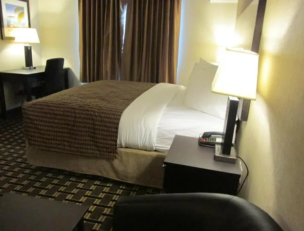 Sigma Inn & Suites Melville hotel detail image 4