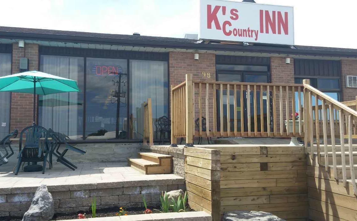 KC's Country Inn hotel hero