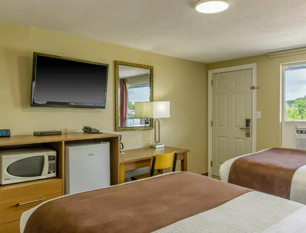 Motel 6 Campbellford, ON hotel detail image 1
