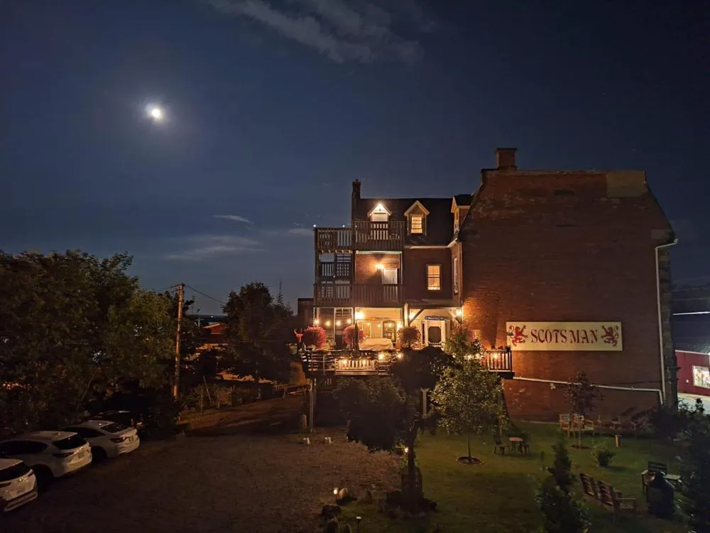 The Scotsman Inn hotel hero