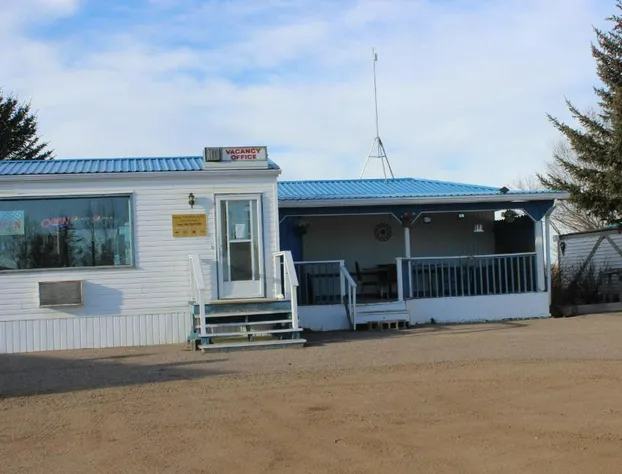 Raval Paradise Motel & RV Park hotel detail image 4