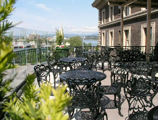 The Union Club of British Columbia hotel detail image 4