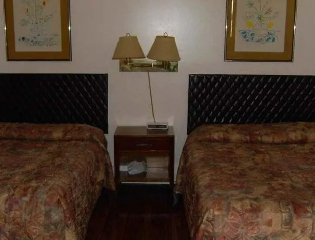 Virden Motel hotel detail image 3