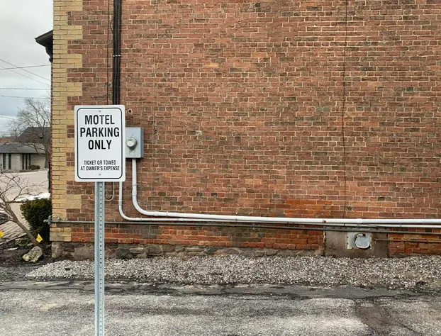 Lucien Motel hotel detail image 4