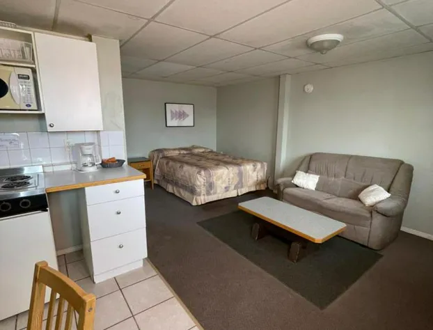 Raccoon Lodge hotel detail image 3