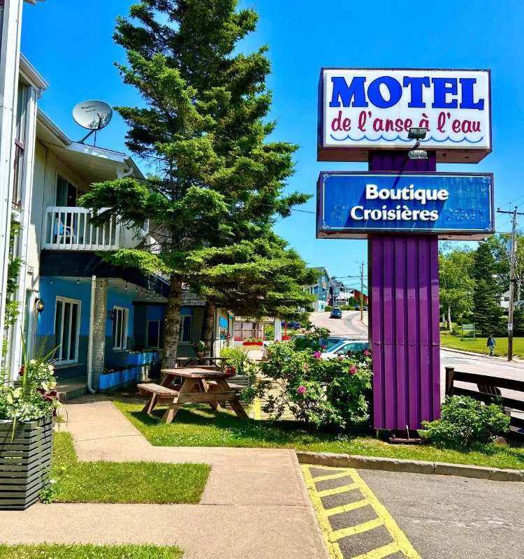 Motel de l'Anse à l'Eau hotel hero