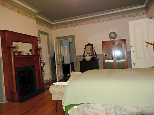 A Tanners Home Inn Bed and Breakfast hotel detail image 3