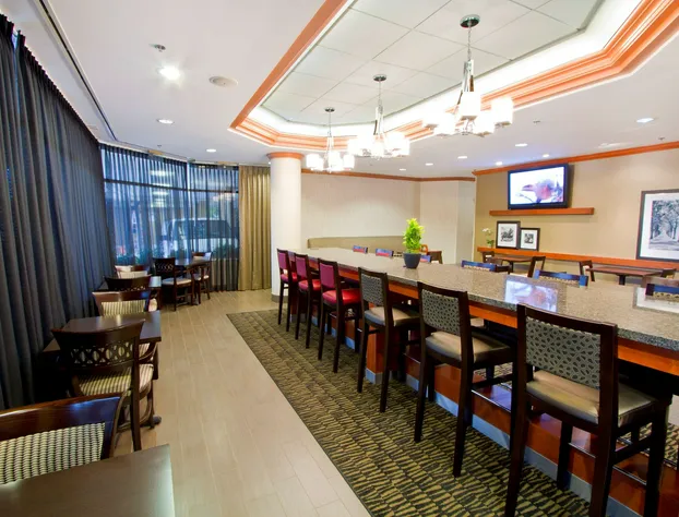 Hampton Inn by Hilton Vancouver-Airport/Richmond hotel detail image 1