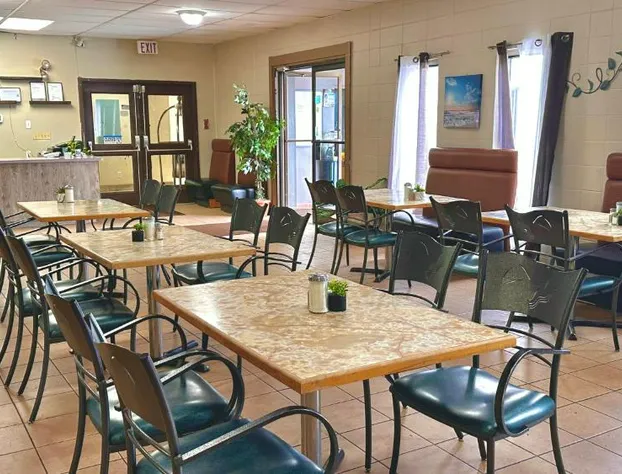 Lacombe Motor Inn hotel detail image 2