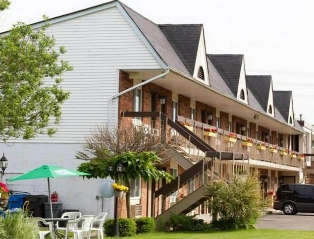 Niagara Falls Motor Lodge hotel detail image 1
