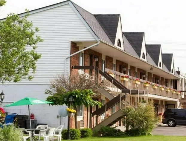 Niagara Falls Motor Lodge hotel detail image 1