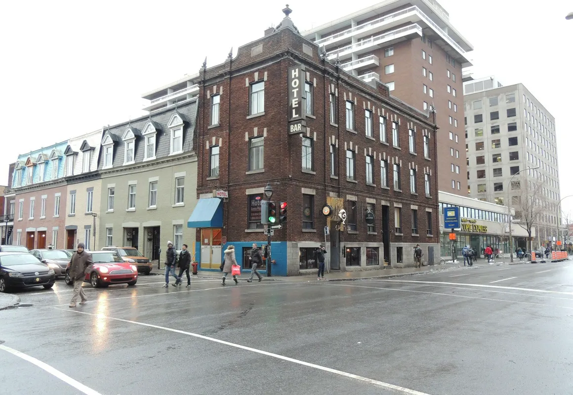 Hotel Arena Palace Montreal hotel hero