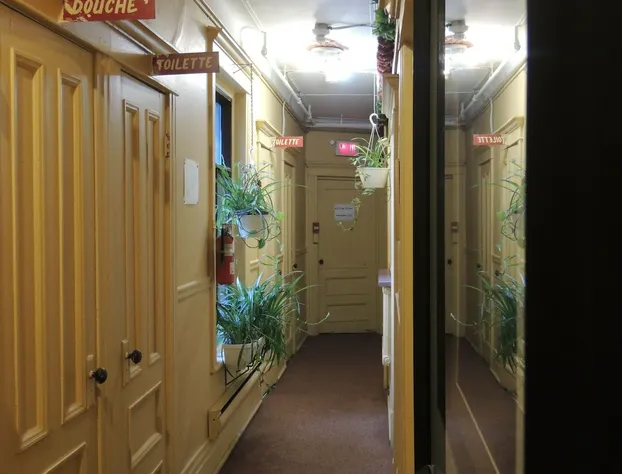 Hotel Arena Palace Montreal hotel detail image 2