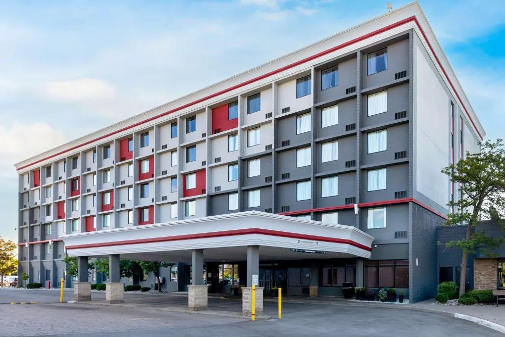 Best Western Plus Toronto Airport Hotel hotel hero