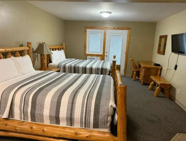 Lake-Vu Motel hotel detail image 1