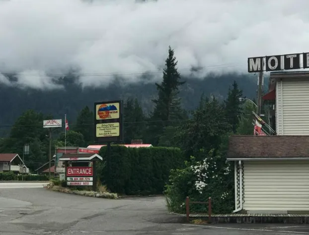 Inn Towne Motel hotel detail image 2