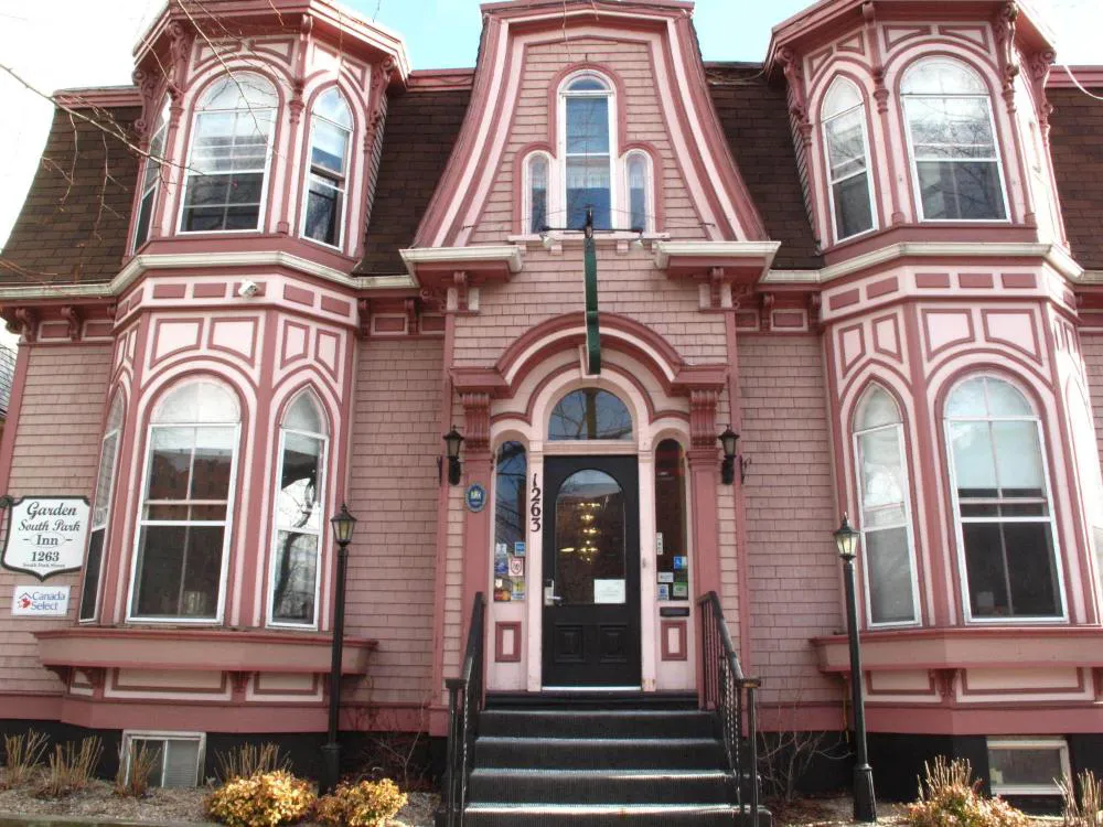 Garden South Park Inn hotel hero