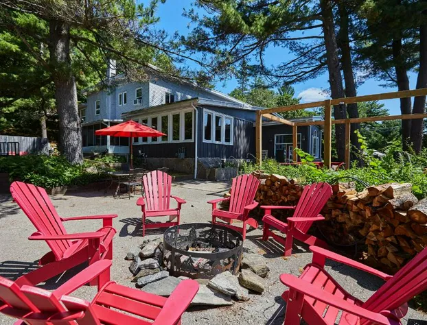 3 Pines Lodge Muskoka hotel detail image 3