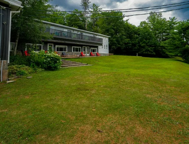 3 Pines Lodge Muskoka hotel detail image 4