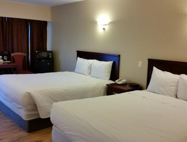 Comox Valley Inn & Suites hotel detail image 4
