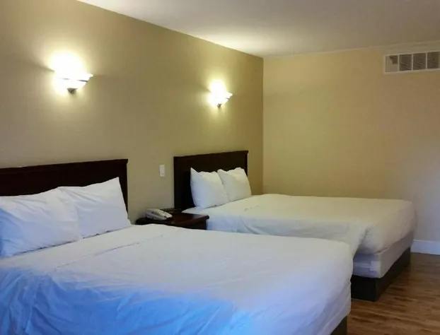 Comox Valley Inn & Suites hotel detail image 1