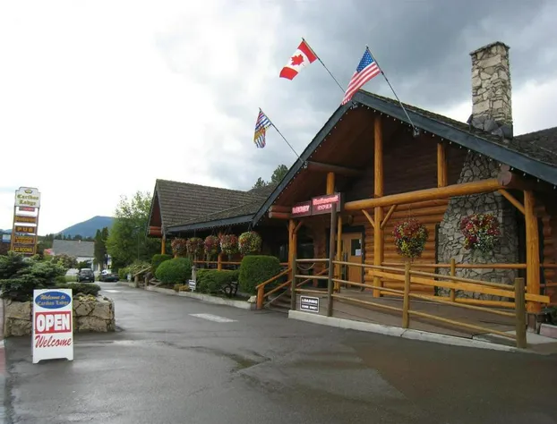 Cariboo Lodge hotel detail image 3