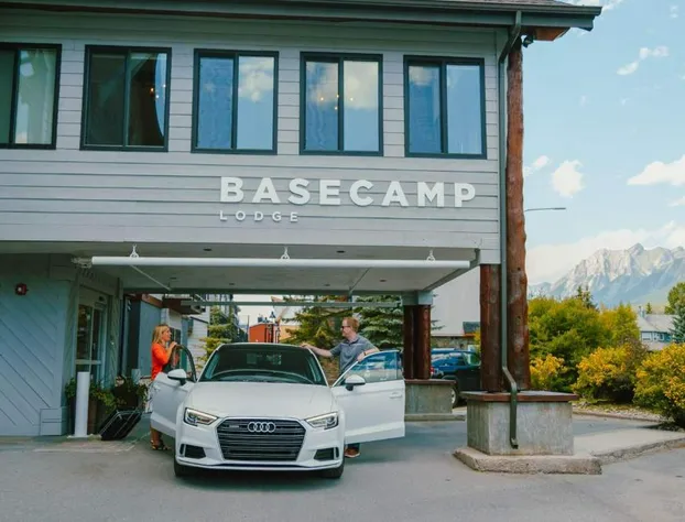 Basecamp Lodge Canmore hotel detail image 3