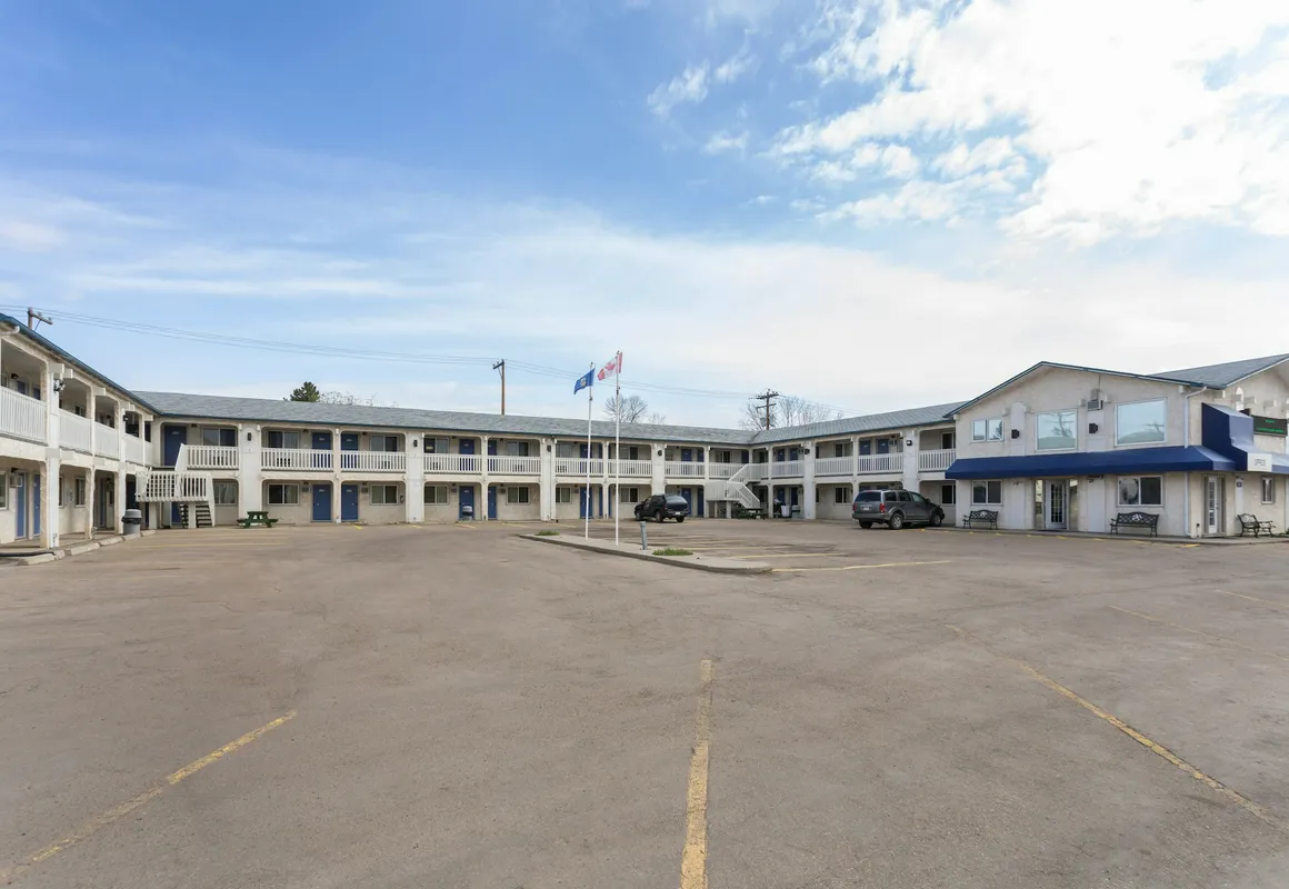 Motel Bo (Camrose) hotel hero