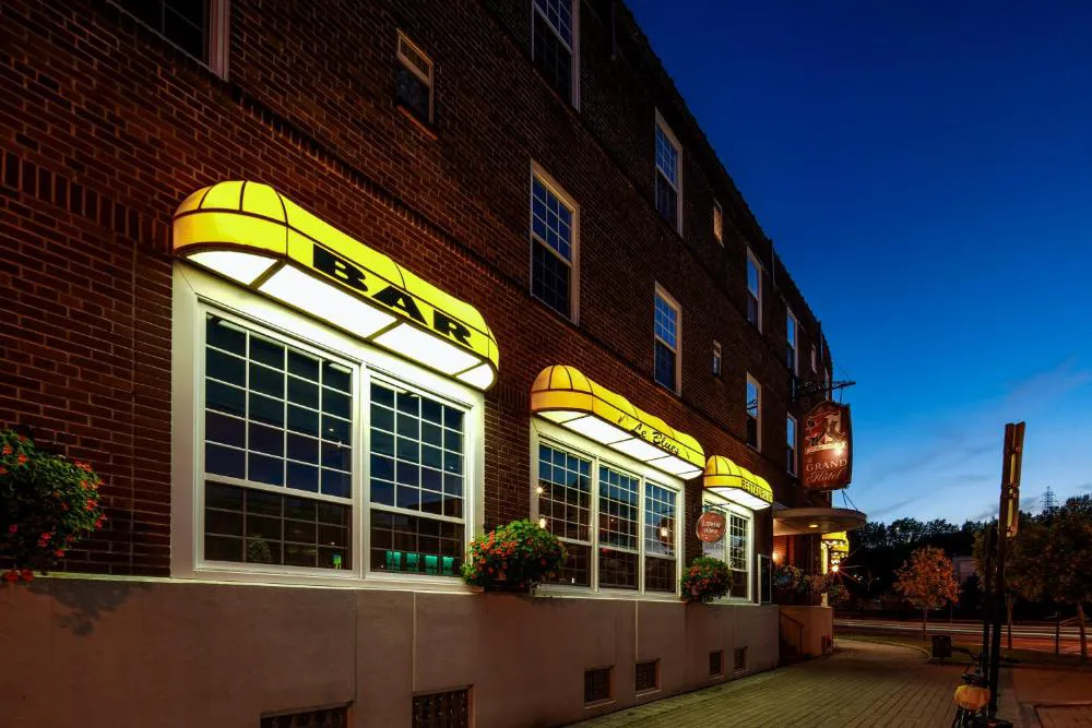 Le Grand Hôtel hotel hero