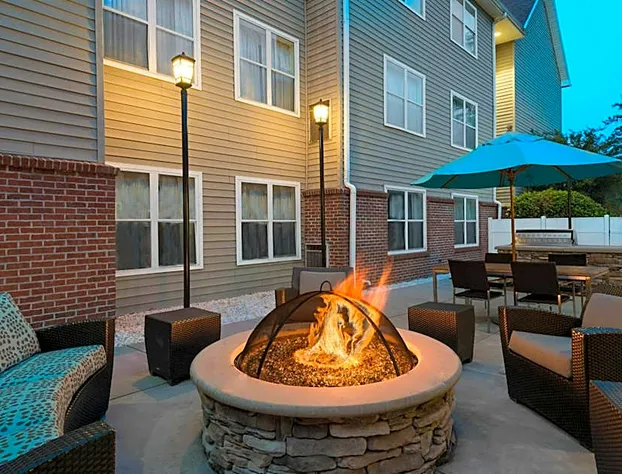 Residence Inn by Marriott Savannah Midtown hotel detail image 3