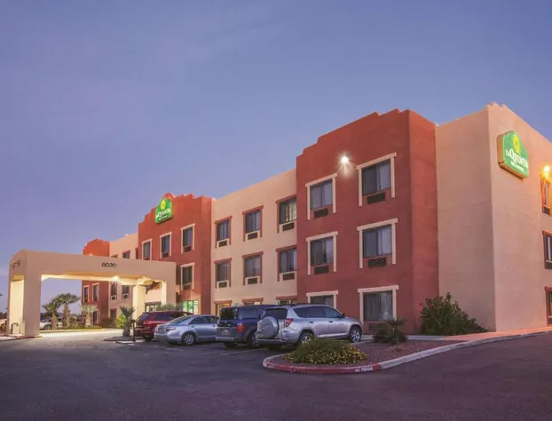 La Quinta Inn & Suites by Wyndham NW Tucson Marana hotel detail image 2