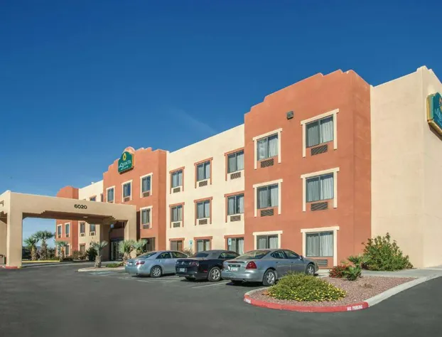 La Quinta Inn & Suites by Wyndham NW Tucson Marana hotel detail image 4