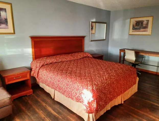 HiWay Inn Express of Elk City hotel detail image 1