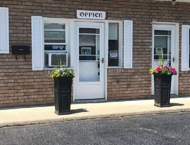 The Lincoln Inn hotel detail image 1