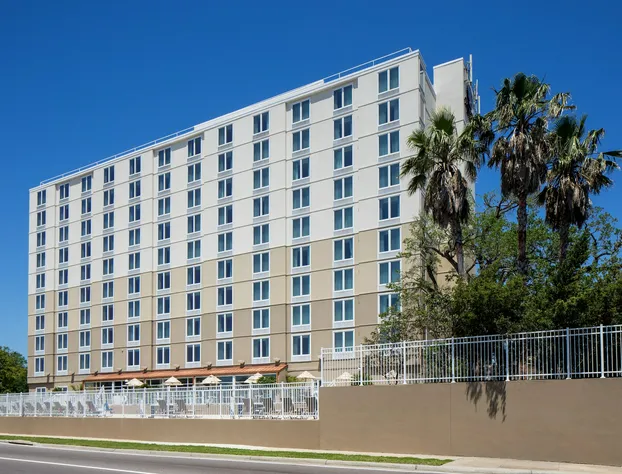 DoubleTree by Hilton Hotel Biloxi hotel detail image 4