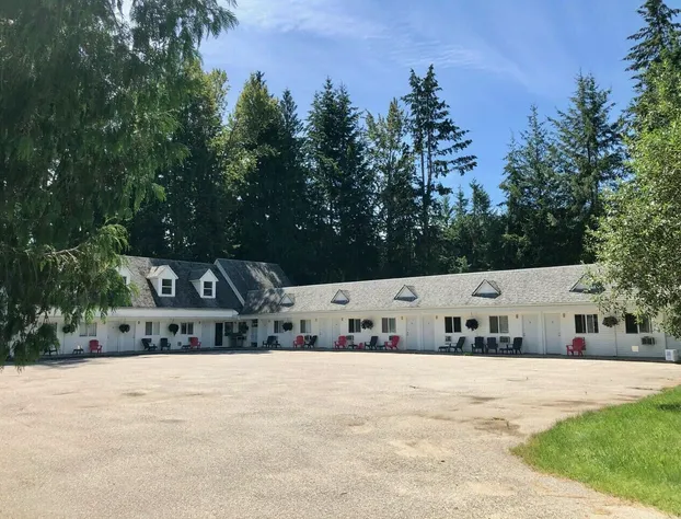 Pines Motel hotel detail image 2