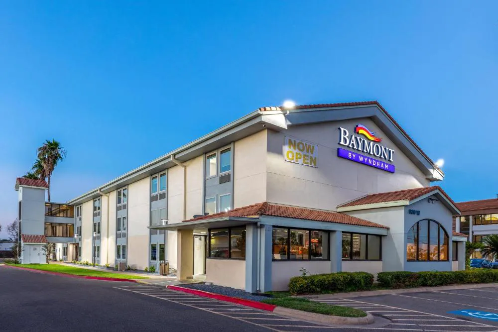 Baymont by Wyndham McAllen/Pharr hotel hero