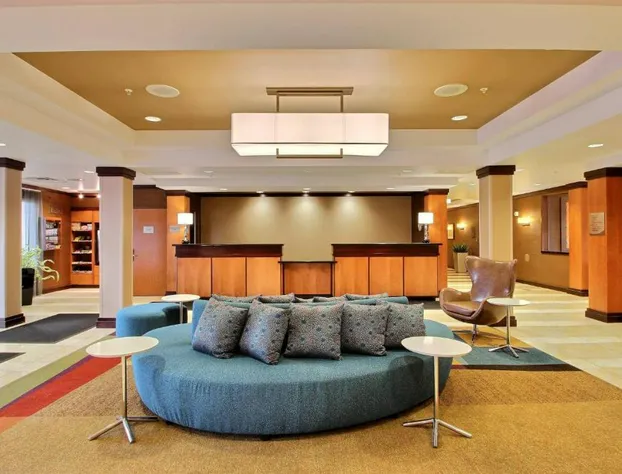 Fairfield Inn & Suites by Marriott Milwaukee Airport hotel detail image 2