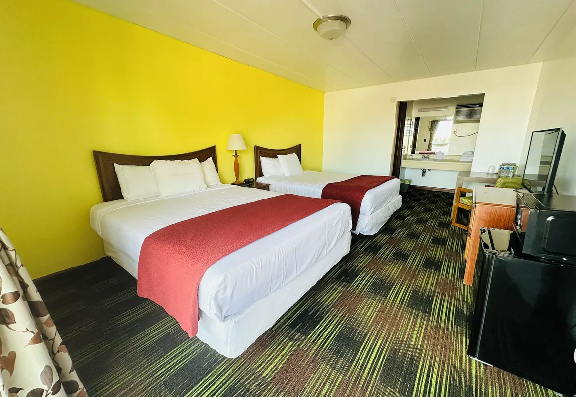 Quality Lodge hotel hero