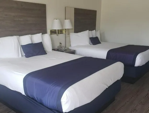 The Atomic Blue Motor-Inn hotel detail image 2