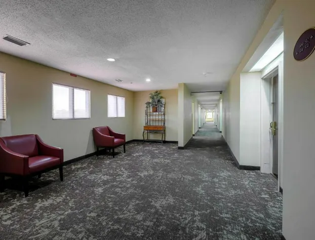 Red Roof Inn Pensacola Fairgrounds hotel detail image 4