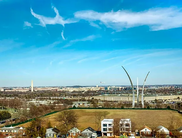 Sheraton Pentagon City Hotel hotel detail image 4