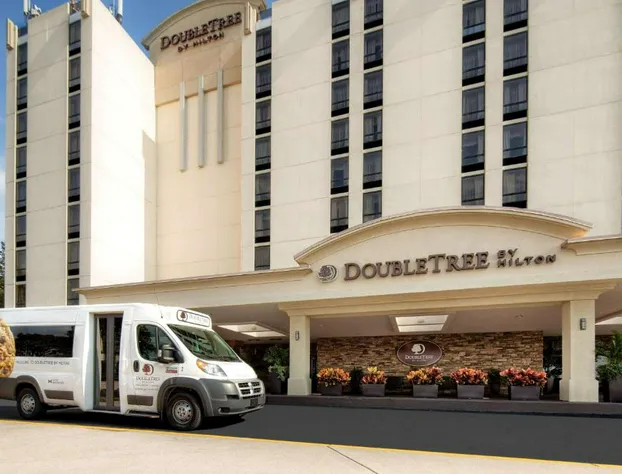 Doubletree by Hilton Philadelphia Airport hotel detail image 3