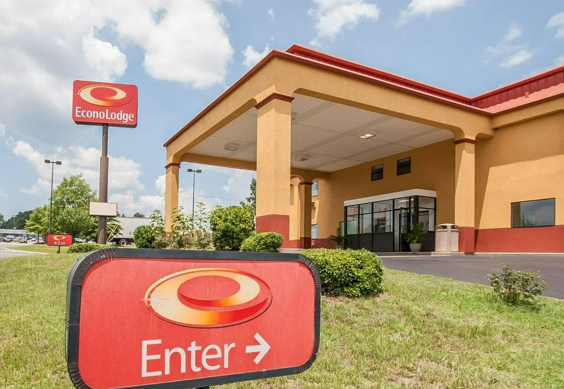 Econo Lodge Northport - Tuscaloosa hotel hero