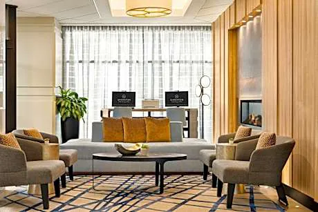 Sheraton Suites Chicago O'Hare hotel detail image 2