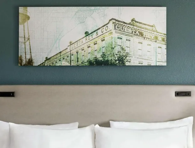 Hotel Alba, Tapestry Collection by Hilton hotel detail image 4